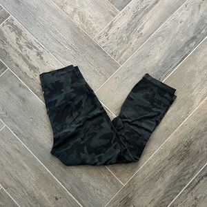 Lulu camo leggings 🍋